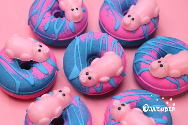 Piggy Donut Bath Bomb