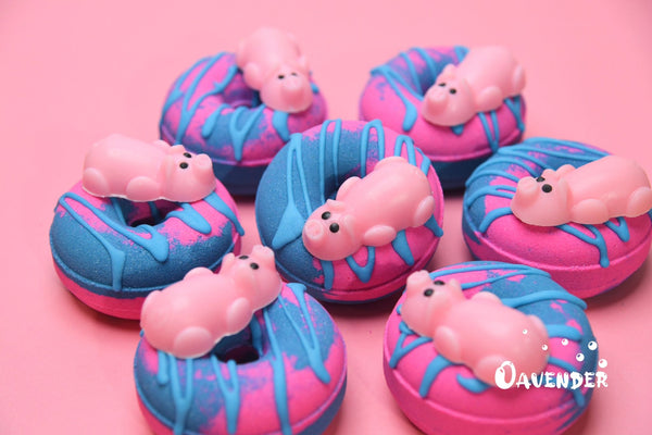 Piggy Donut Bath Bomb