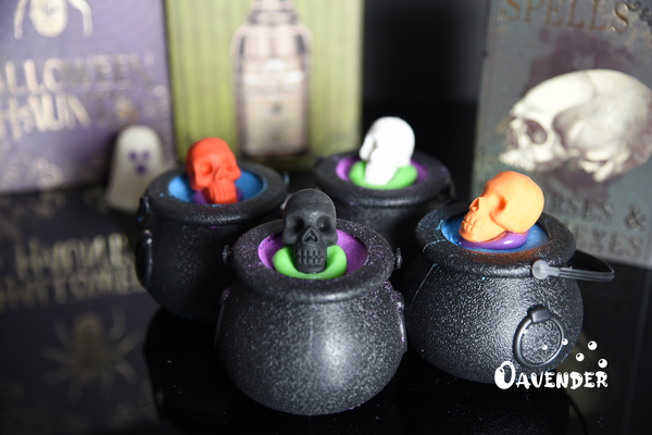 Cauldron Bath Bomb