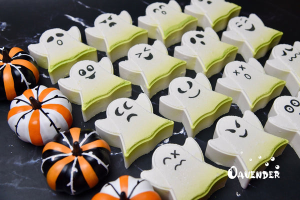 Ghost Bath Bomb